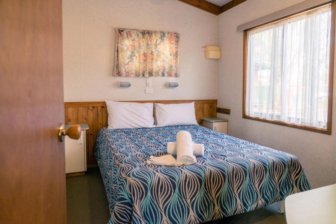 שפרטון Victoria Lake Holiday Park מראה חיצוני תמונה